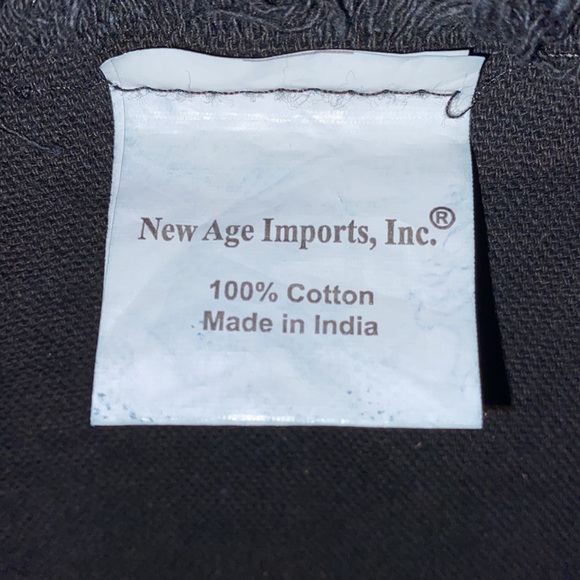 New Age Versatile Home Decor - Picture 3 of 4